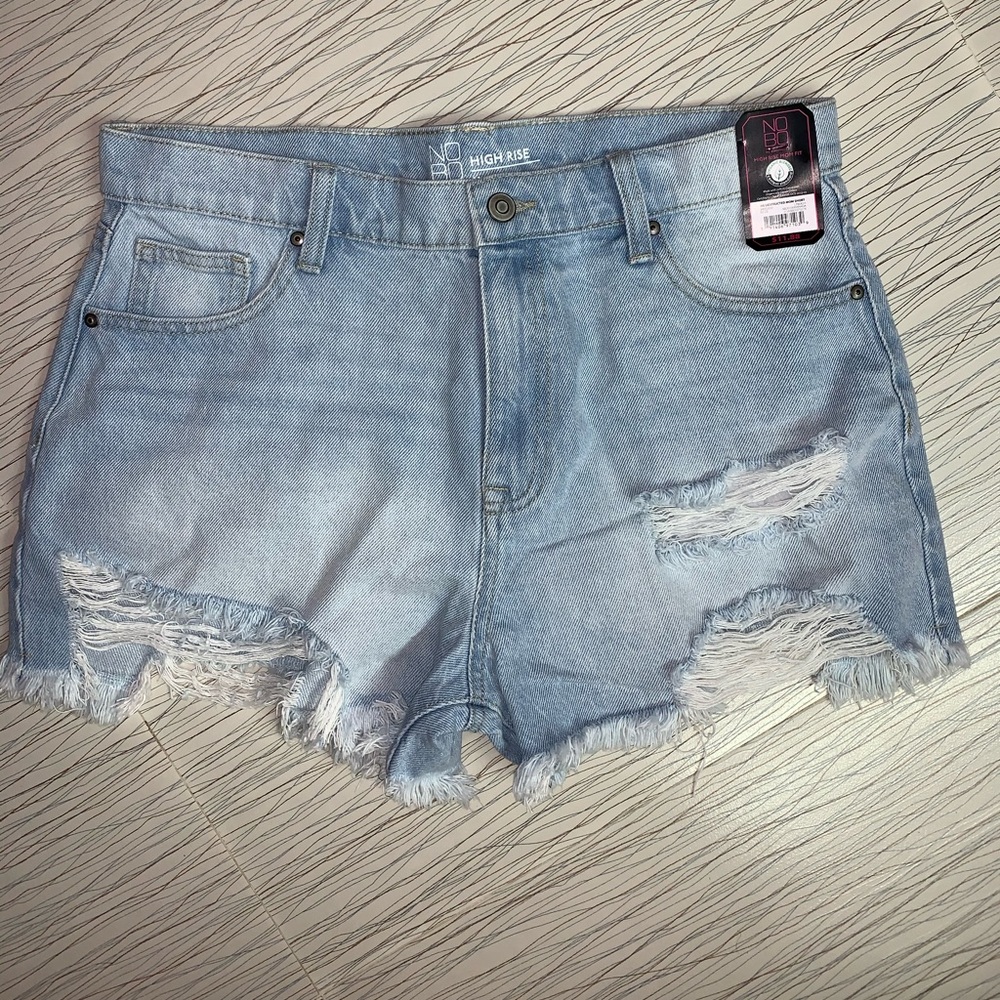 BRAND NEW light wash jean shorts